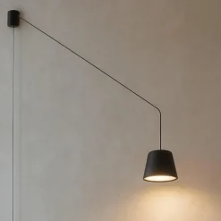 Lampade A Sospensione-Selezionato da Mazzolaluce Lampada a sospensione con decentramento nera led 3000k