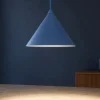 Lampade A Sospensione-Selezionato da Mazzolaluce Lampada a sospensione cono 21 cm blu in metallo per cucina