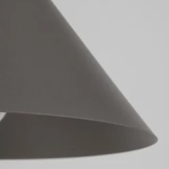 Lampade A Sospensione-Selezionato da Mazzolaluce Lampada a sospensione cono 21 cm marrone di metallo per cucina