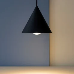 Lampade A Sospensione-Selezionato da Mazzolaluce Lampada a sospensione cono 21 cm di metallo nero per isola