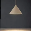 Lampade A Sospensione-Selezionato da Mazzolaluce Lampada a sospensione cono 21 cm sabbia per cucina