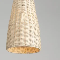 Lampade A Sospensione-Selezionato da Mazzolaluce Lampada a sospensione cono di rattan naturale per isola cucina