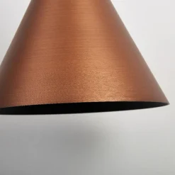 Lampade A Sospensione-Selezionato da Mazzolaluce Lampada a sospensione cono led dimmerabile colore rame