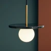 Lampade A Sospensione-Selezionato da Mazzolaluce Lampada a sospensione dor disco marmo nero con sfera di vetro
