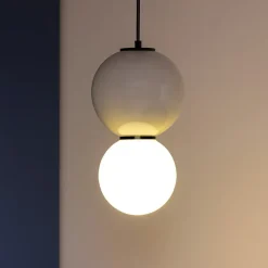 Lampade A Sospensione-Selezionato da Mazzolaluce Lampada a sospensione in porcellana vetro opalino diametro 18cm led 3000k