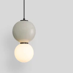 Lampade A Sospensione-Selezionato da Mazzolaluce Lampada a sospensione in porcellana vetro opalino diametro 18cm led 3000k