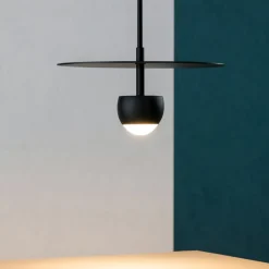 Lampade A Sospensione-Selezionato da Mazzolaluce Lampada a sospensione nera per tavolo soggiorno