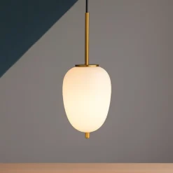 Lampade A Sospensione-Selezionato da Mazzolaluce Lampada a sospensione oro sfera vetro bianco per camera da letto