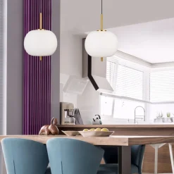 Lampade A Sospensione-Selezionato da Mazzolaluce Lampada a sospensione oro vetro sfera bianca