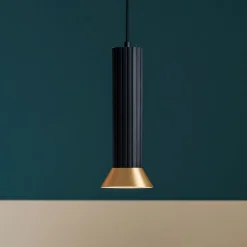 Lampade A Sospensione-Selezionato da Mazzolaluce Lampada a sospensione per camera da letto con dettagli colore oro