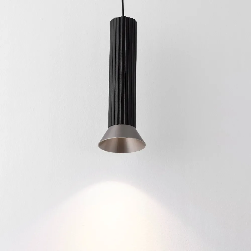 Lampade A Sospensione-Selezionato da Mazzolaluce Lampada a sospensione per comodino design moderno