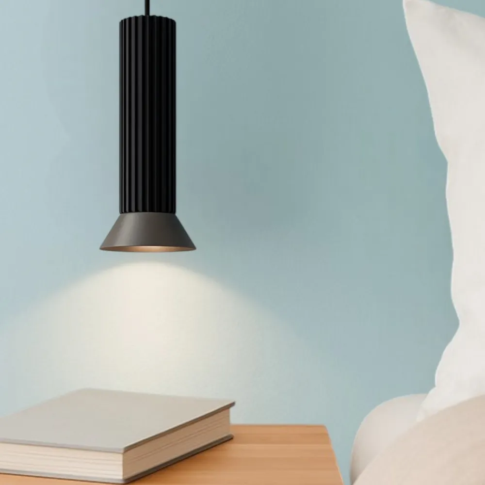 Lampade A Sospensione-Selezionato da Mazzolaluce Lampada a sospensione per comodino design moderno