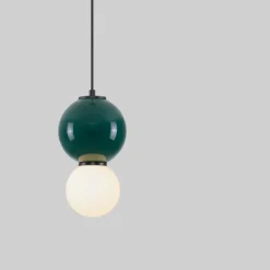 Lampade A Sospensione-Selezionato da Mazzolaluce Lampada a sospensione sfere vetro porcellana verde led 3000k