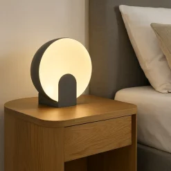 Abat Jour-Selezionato da Mazzolaluce Lampada da comodino abat-jour nera design moderna led 5w 3000k