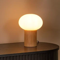 Abat Jour-Selezionato da Mazzolaluce Lampada da comodino di legno sfera in vetro bianco moderna