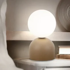 Abat Jour-Selezionato da Mazzolaluce Lampada da comodino sabbia design moderna sfera di vetro