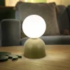 Abat Jour-Selezionato da Mazzolaluce Lampada da comodino verde pistacchio design moderna