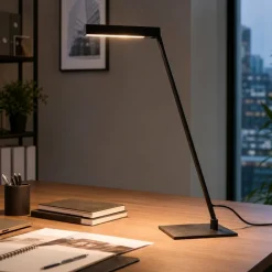 Lampade Da Tavolo-Selezionato da Mazzolaluce Lampada da scrivania nera design moderna sottile led 3w 2700k