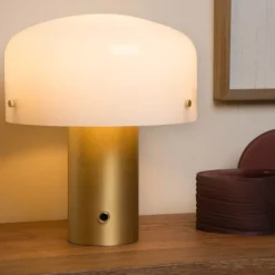 Lampade Da Tavolo-Selezionato da Mazzolaluce Lampada da tavolo design moderna oro vetro bianco touch dimmer