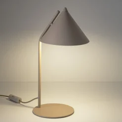 Lampade Da Tavolo-Selezionato da Mazzolaluce Lampada da tavolo design moderna sabbia cono di metallo