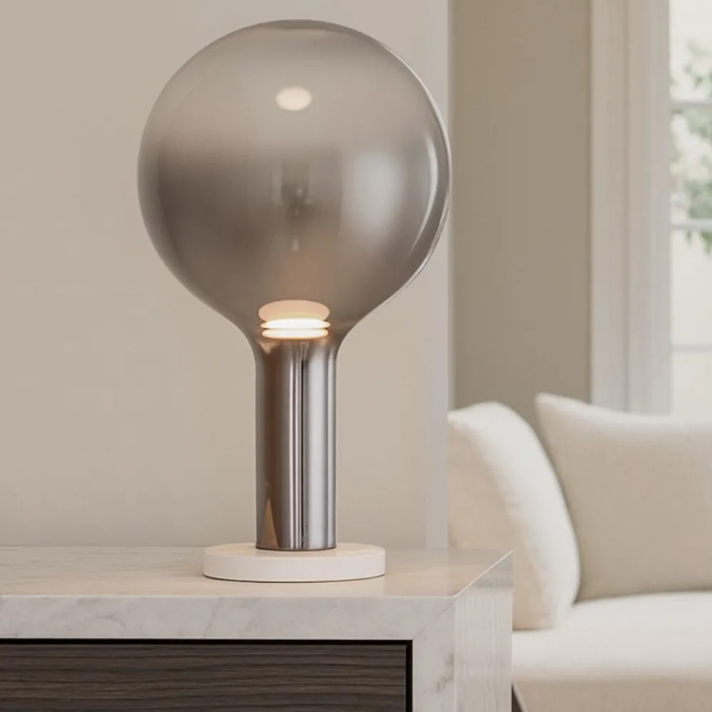 Lampade Da Tavolo-Selezionato da Mazzolaluce Lampada da tavolo design moderna vetro fume