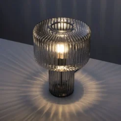 Lampade Da Tavolo-Selezionato da Mazzolaluce Lampada da tavolo fungo in vetro fume design moderno