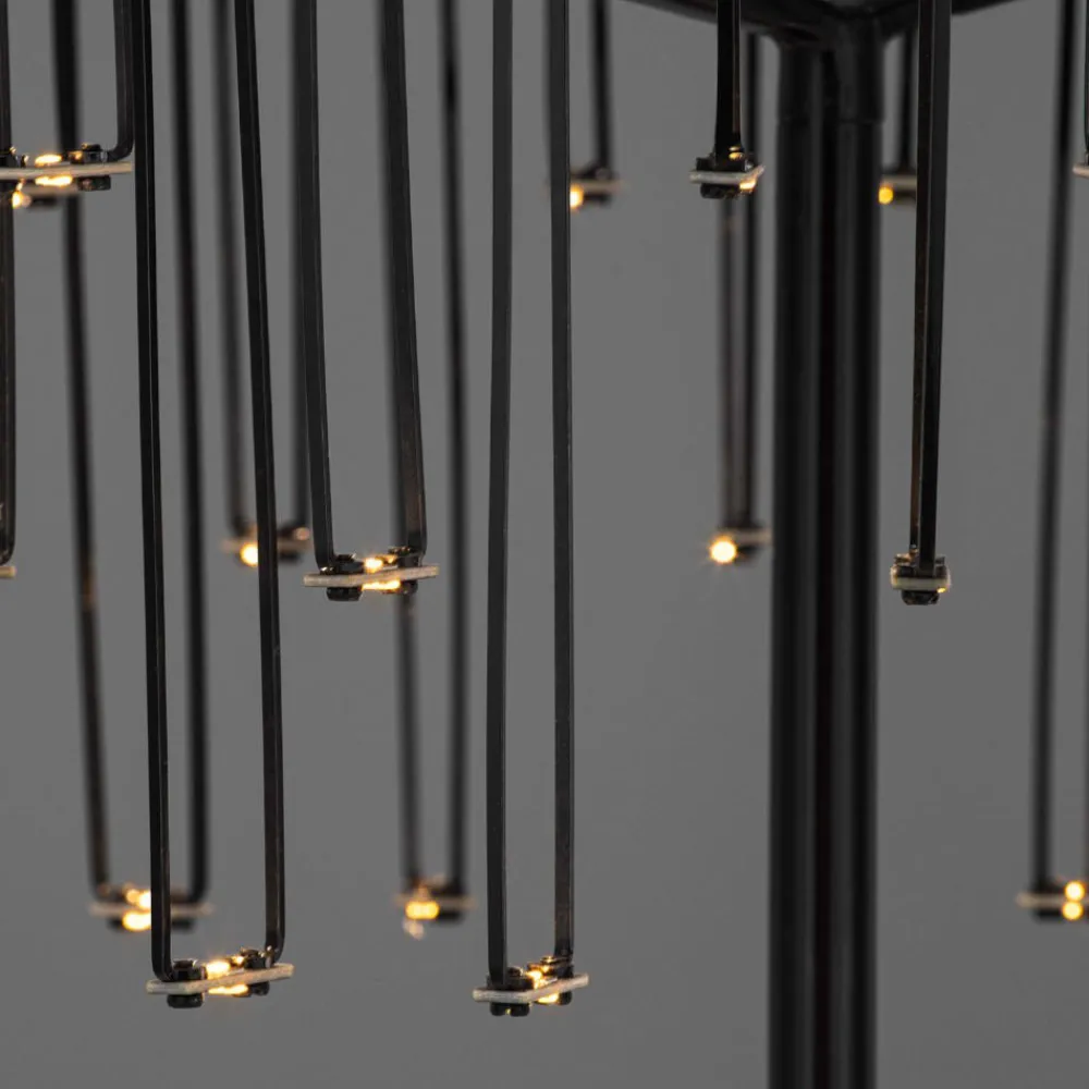Lampade Da Tavolo-Selezionato da Mazzolaluce Lampada da tavolo led nera design moderna stelle cadenti