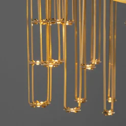 Lampade Da Tavolo-Selezionato da Mazzolaluce Lampada da tavolo led oro ramato design