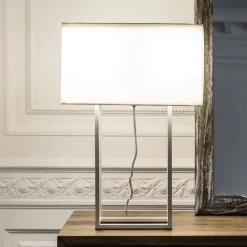 Lampade Da Tavolo-Selezionato da Mazzolaluce Lampada da tavolo moderna bianca rettangolare