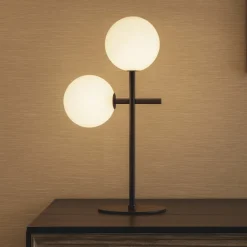 Lampade Da Tavolo-Selezionato da Mazzolaluce Lampada da tavolo moderna nera sfere vetro bianco