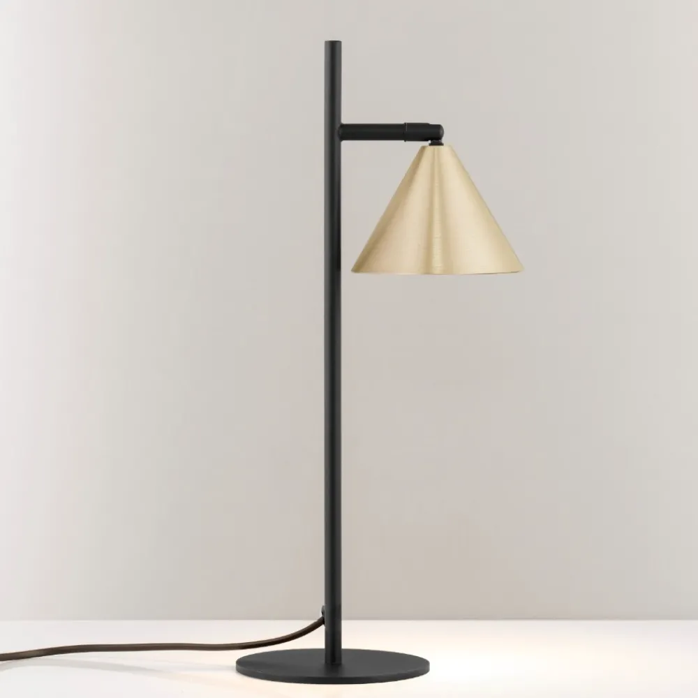 Lampade Da Tavolo-Selezionato da Mazzolaluce Lampada da tavolo moderna paralume a cono colore oro