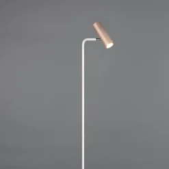 Lampade Da Terra-Selezionato da Mazzolaluce Lampada da terra design minimal orientabile per ufficio