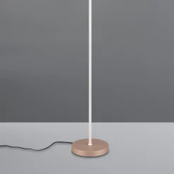 Lampade Da Terra-Selezionato da Mazzolaluce Lampada da terra design minimal orientabile per ufficio
