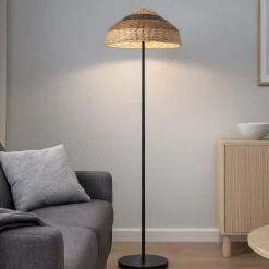 Lampade Da Terra-Selezionato da Mazzolaluce Lampada da terra in rattan stelo nero e filo in tessuto