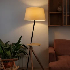 Lampade Da Terra-Selezionato da Mazzolaluce Lampada da terra legno design moderno con mensola per soggiorno living