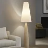 Lampade Da Terra-Selezionato da Mazzolaluce Lampada da terra moderna base in gesso colore sabbia