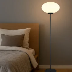 Lampade Da Terra-Selezionato da Mazzolaluce Lampada da terra moderna nera per camera da letto
