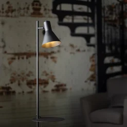 Lampade Da Terra-Selezionato da Mazzolaluce Lampada da terra nera con tavolino luce orientabile