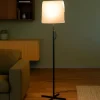 Lampade Da Terra-Selezionato da Mazzolaluce Lampada da terra per soggiorno design paralume pergamena beige
