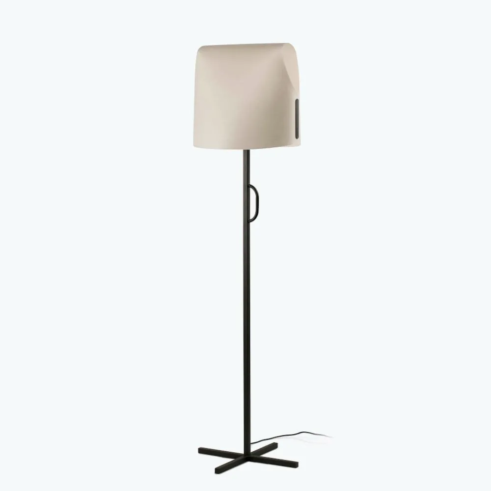 Lampade Da Terra-Selezionato da Mazzolaluce Lampada da terra per soggiorno design paralume pergamena beige