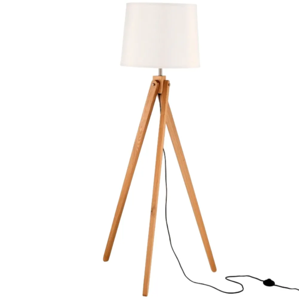 Lampade Da Terra-Selezionato da Mazzolaluce Lampada da terra tre piedi in legno per salotto