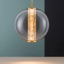 Lampade A Sospensione-Selezionato da Mazzolaluce Lampada led a sospensione oro sfera vetro fume