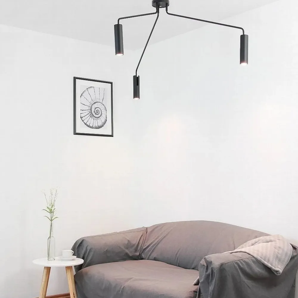 Plafoniere Moderne-Selezionato da Mazzolaluce Lampada nera design da soffitto 3 luci faretti orientabili