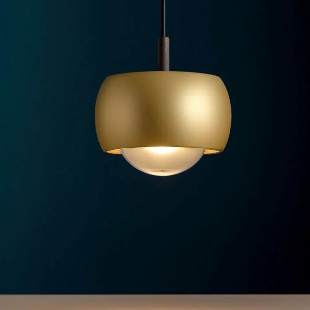 Lampade A Sospensione-Selezionato da Mazzolaluce Lampada oro a sospensione sfera per cucina