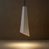 Lampade A Sospensione-Selezionato da Mazzolaluce Lampada pendente a sospensione bianca in gesso assimetrica