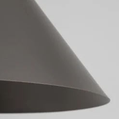 Lampade A Sospensione-Selezionato da Mazzolaluce Lampadario a sospensione cono 33 cm metallo marrone per cucina
