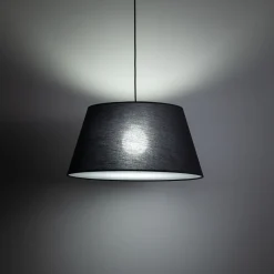 Lampadari Moderni-Selezionato da Mazzolaluce Lampadario a sospensione cono in tessuto nero