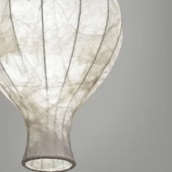 Lampadari Moderni-Selezionato da Mazzolaluce Lampadario a sospensione design in seta di gelso bianco sabbia