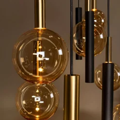 Lampadari Moderni-Selezionato da Mazzolaluce Lampadario a sospensioni nero ambra sfere di vetro per tavolo soggiorno