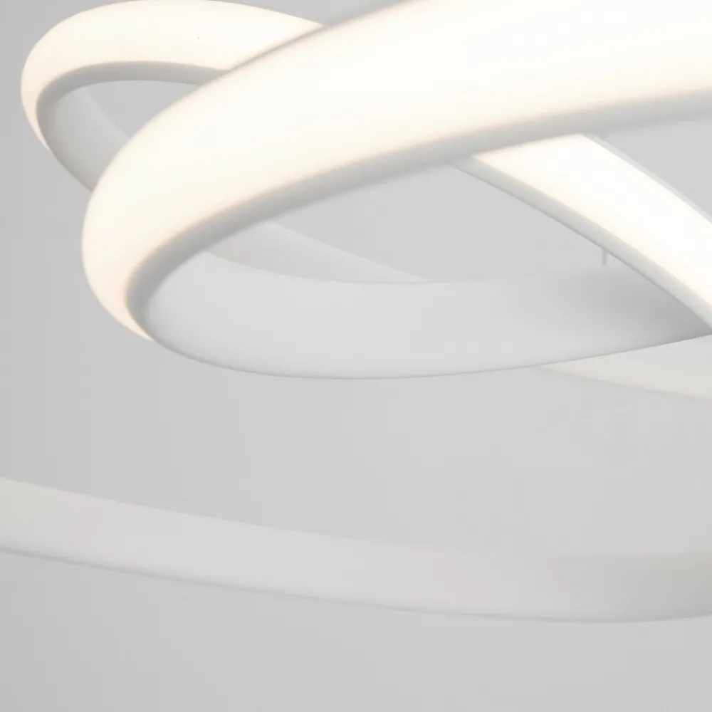 Lampadario Camera Da Letto-Selezionato da Mazzolaluce Lampadario bianco design per camera da letto da letto